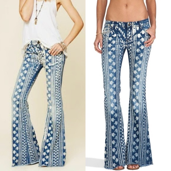 Free People Indigo and White Patterned Flare Jeans - Picture 4 of 16